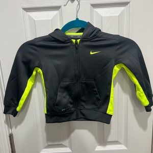 NIKE dri- fit outfit- Baby Boy size 24 months